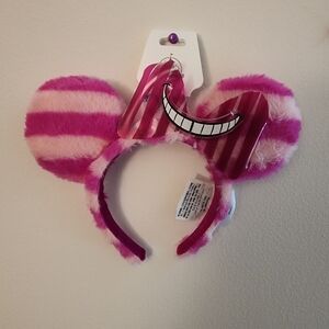 DISNEY PARKS CHESHIRE CAT PLUSH EARS HEADBAND, 2025 RELEASE, NEW WITH TAGS